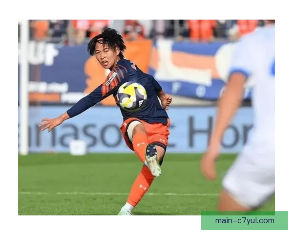 阿尔克马尔追逐国奥队长市原吏音