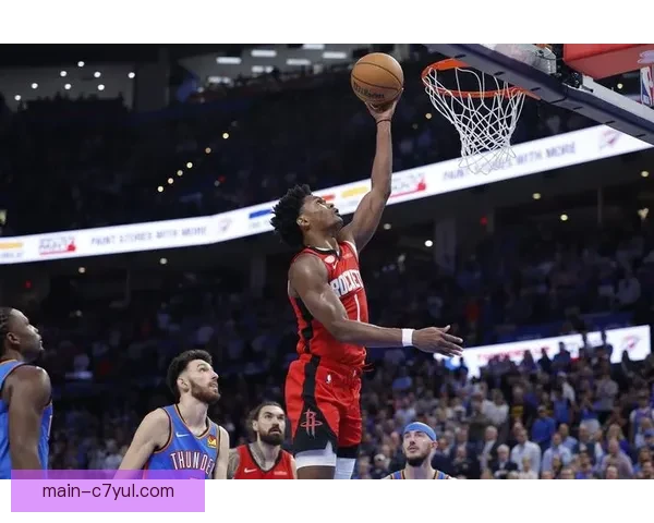 乌度卡力挺谢泼德超远三分出手